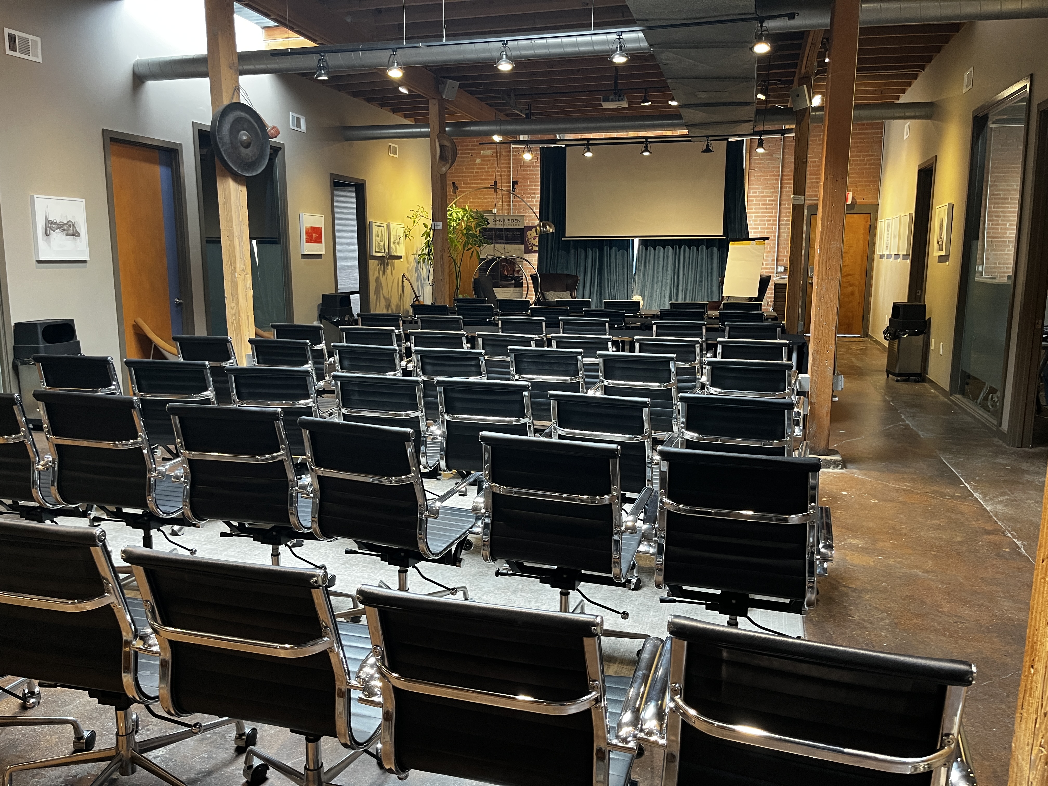 GeniusDen arranged for a seated talk and event